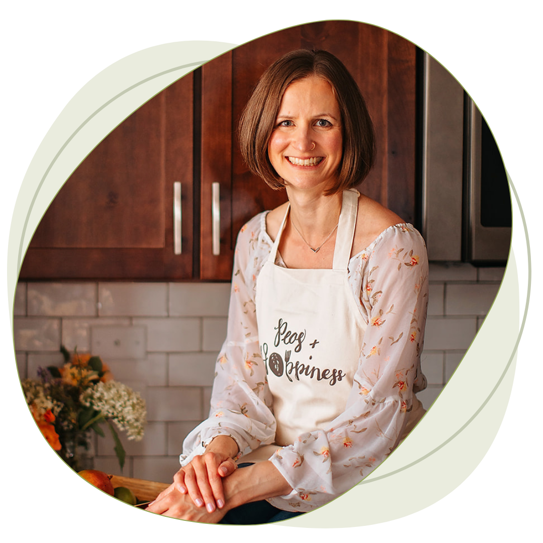Ann-Kent-Registered-Dietitian-with-Peas-and-Hoppiness-Apron-2